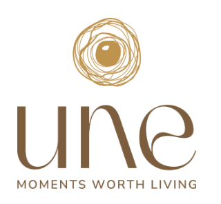Une Moments logo